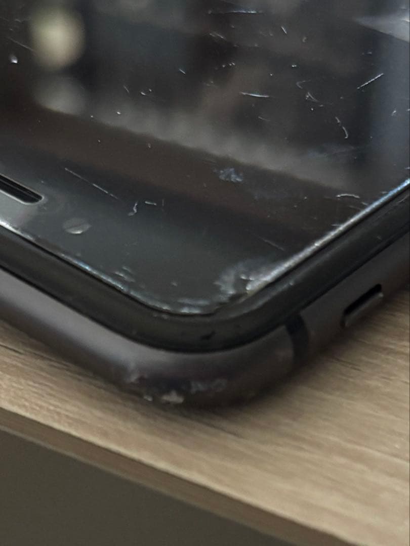 Apple iPhone 8 ブラック 本体