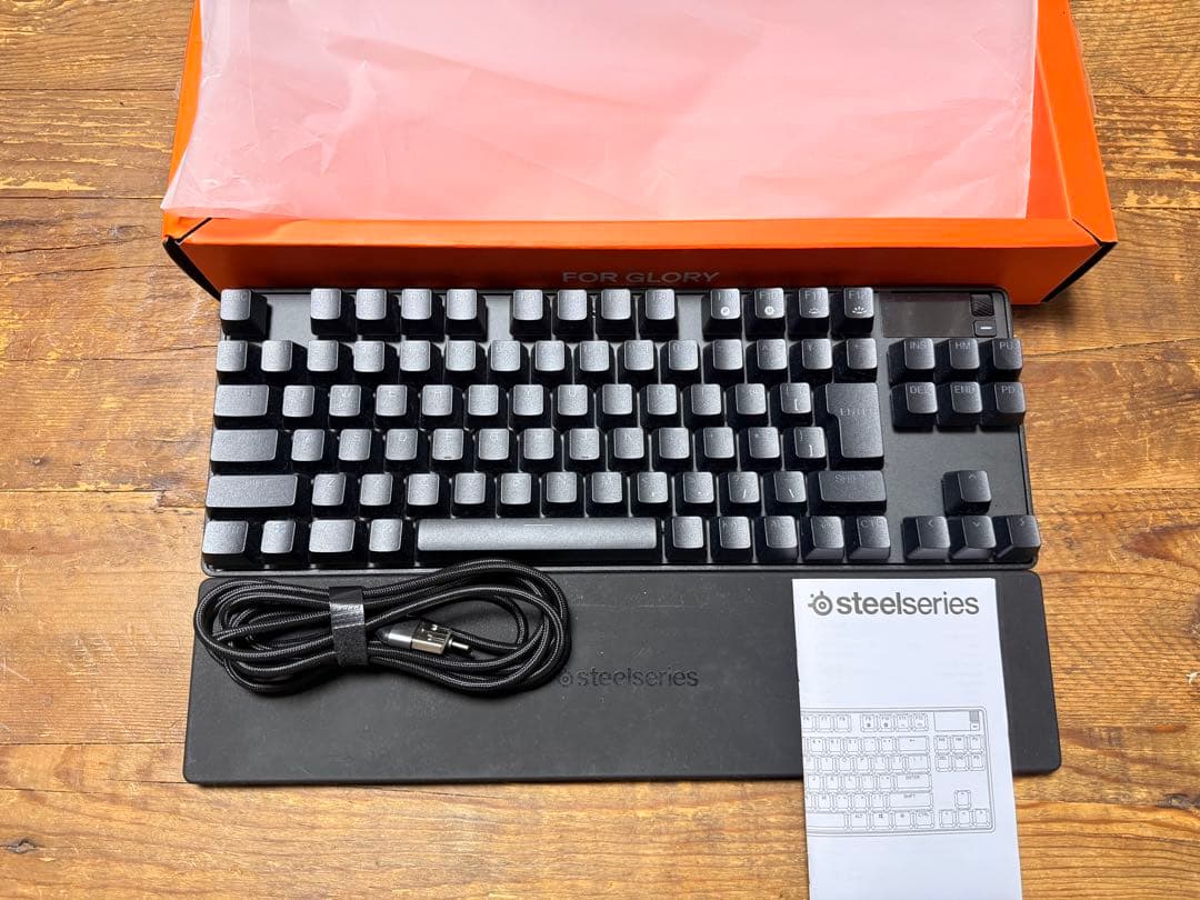 SteelSeries APEX PRO TKL ゲーミングキーボード