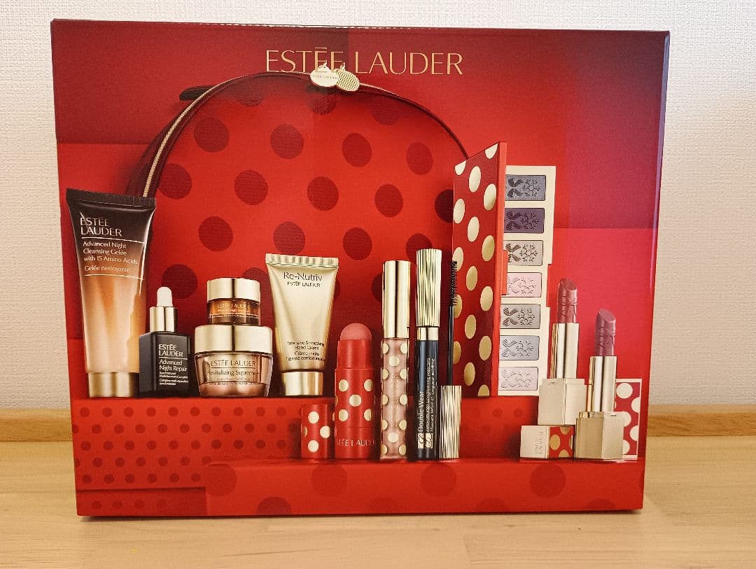 【新品未開封】エスティローダー メークアップコレクション2025クリスマスコフレ