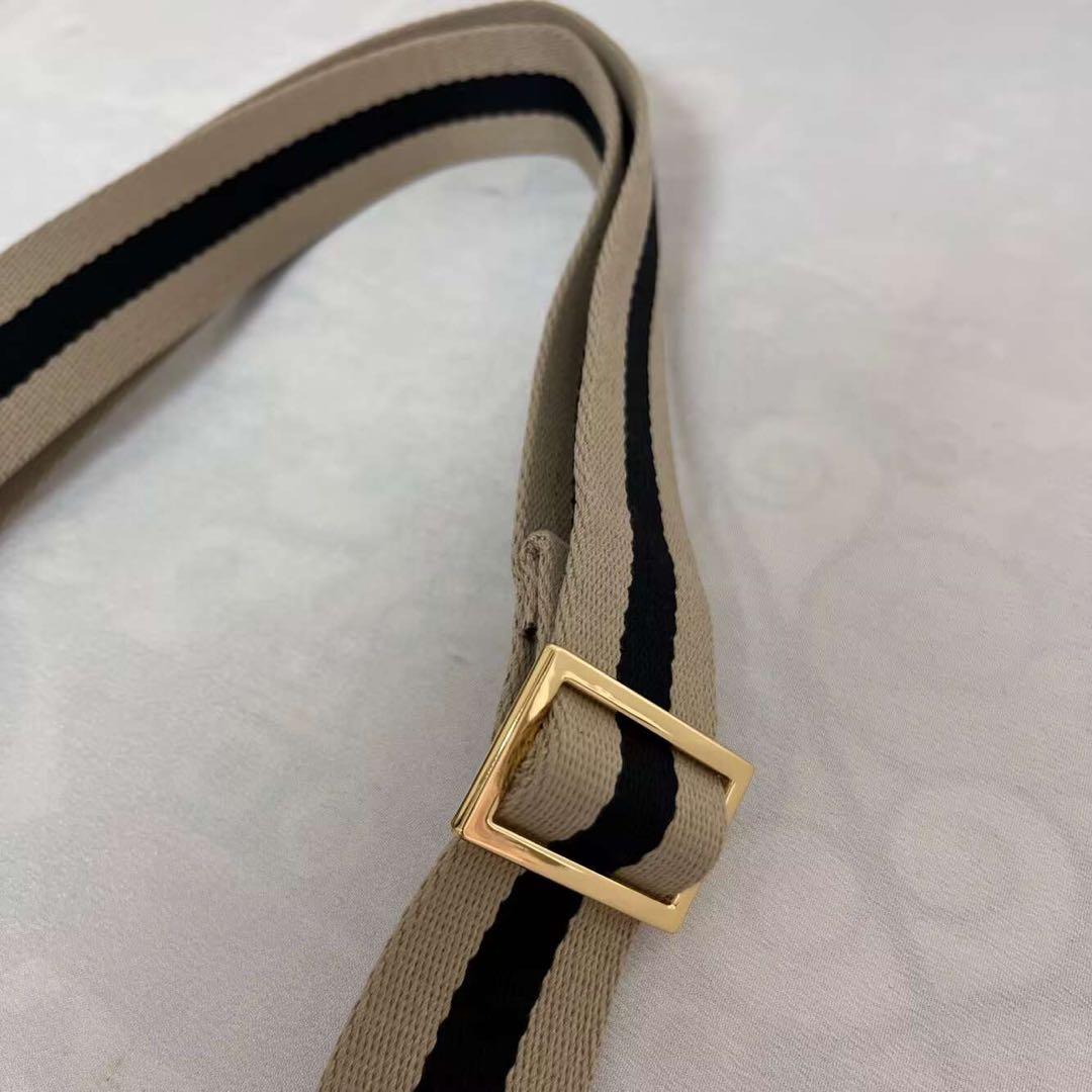 M*o様 L'Appartement ベージュ黒ストライプストラップ
