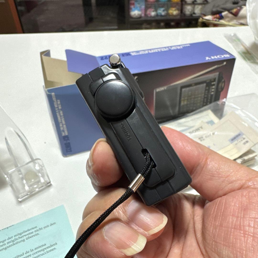 SONY ICF-SW22 9バンドラジオ