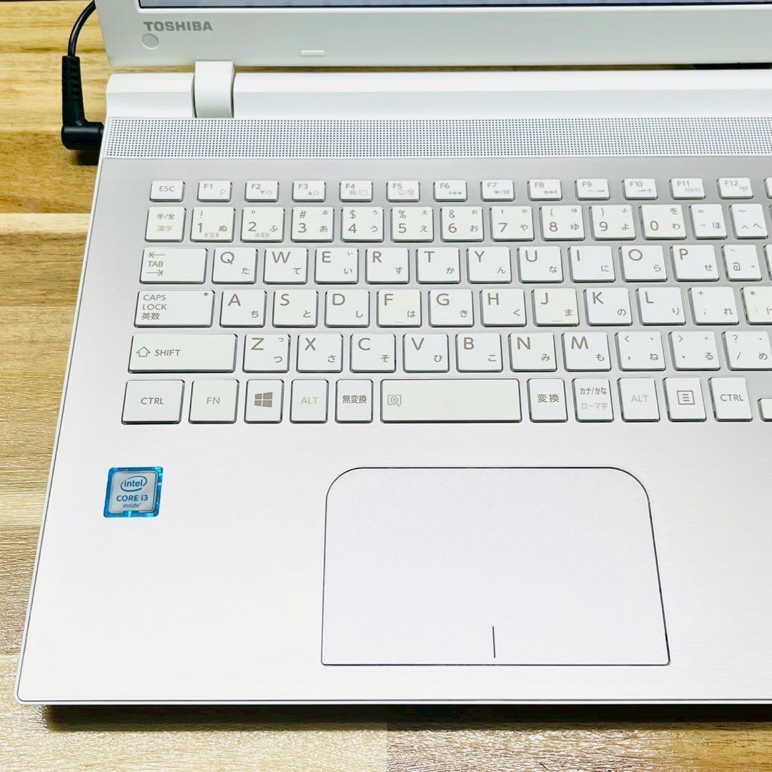 新品SSD⭐️設定済み ノートパソコン カメラ 8GB Win11 オフィス