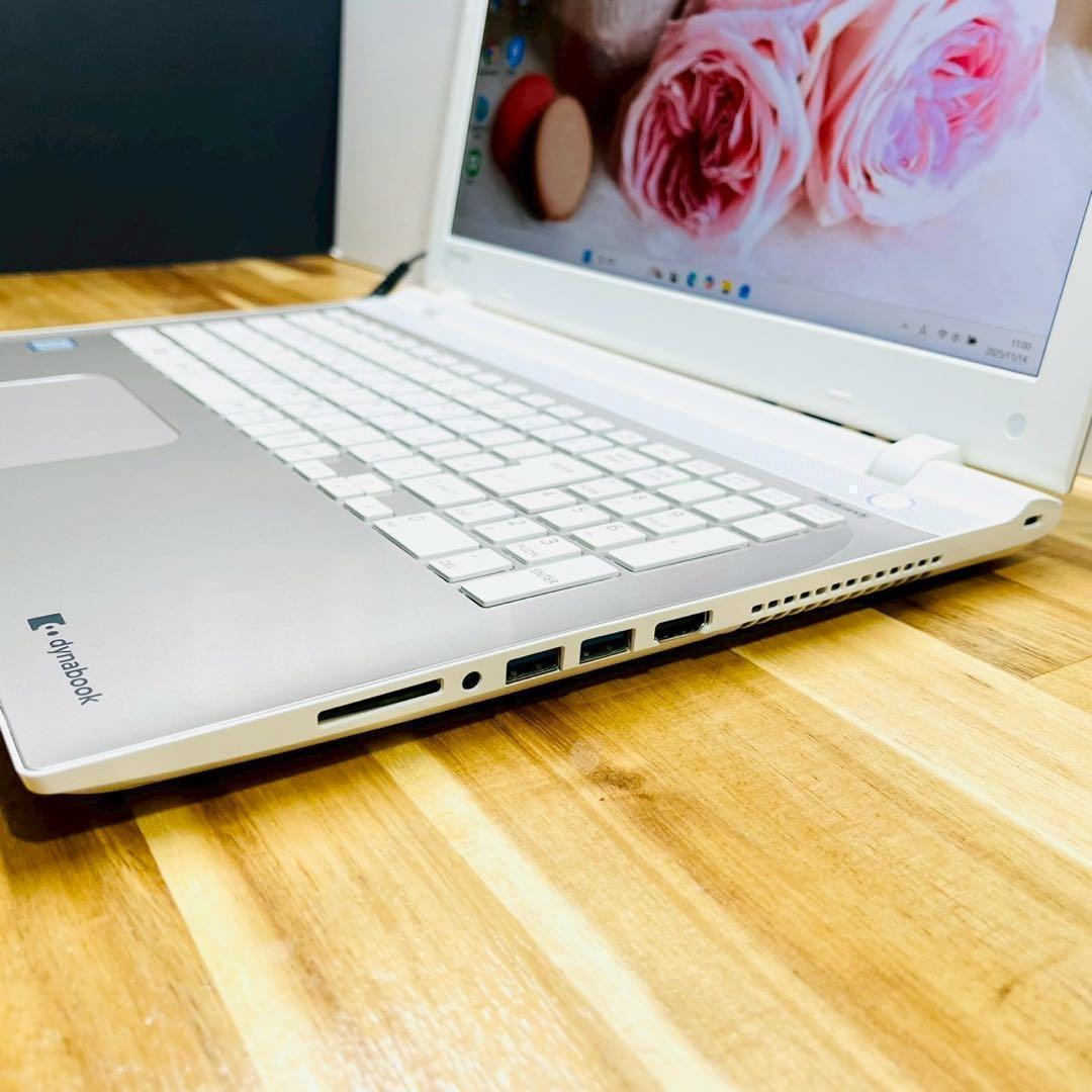 新品SSD⭐️設定済み ノートパソコン カメラ 8GB Win11 オフィス