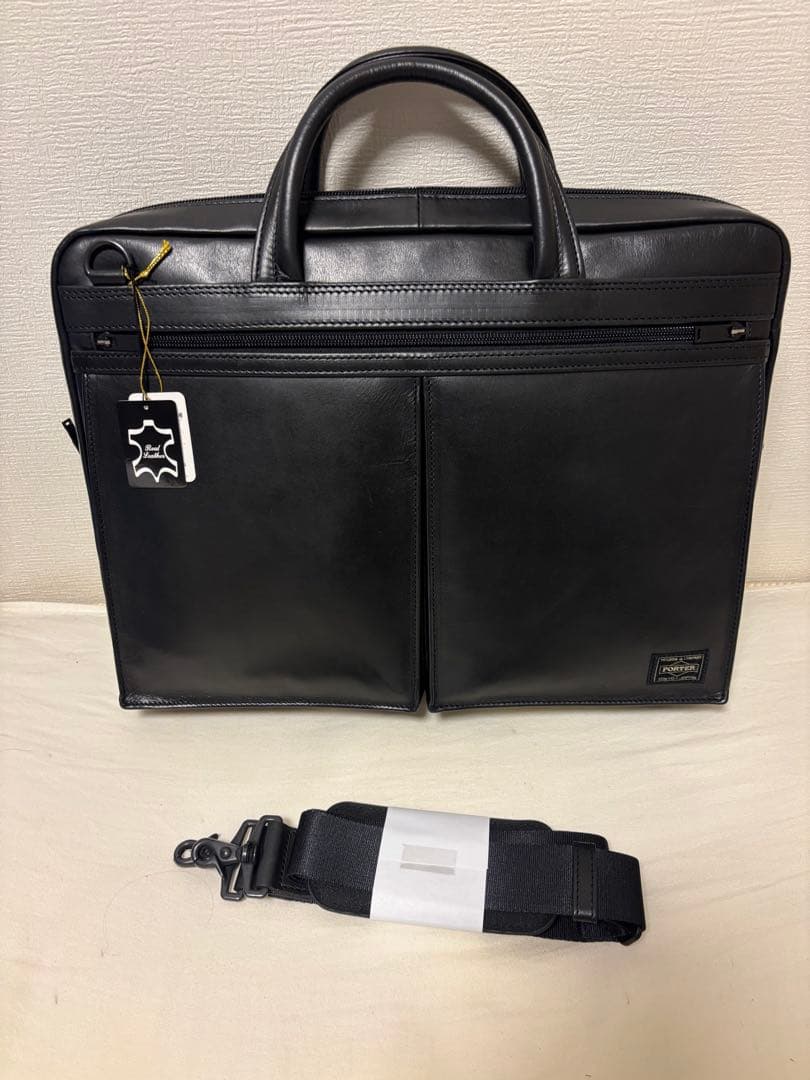 吉田　アメイズ　ブリーフ　ビジネス　革