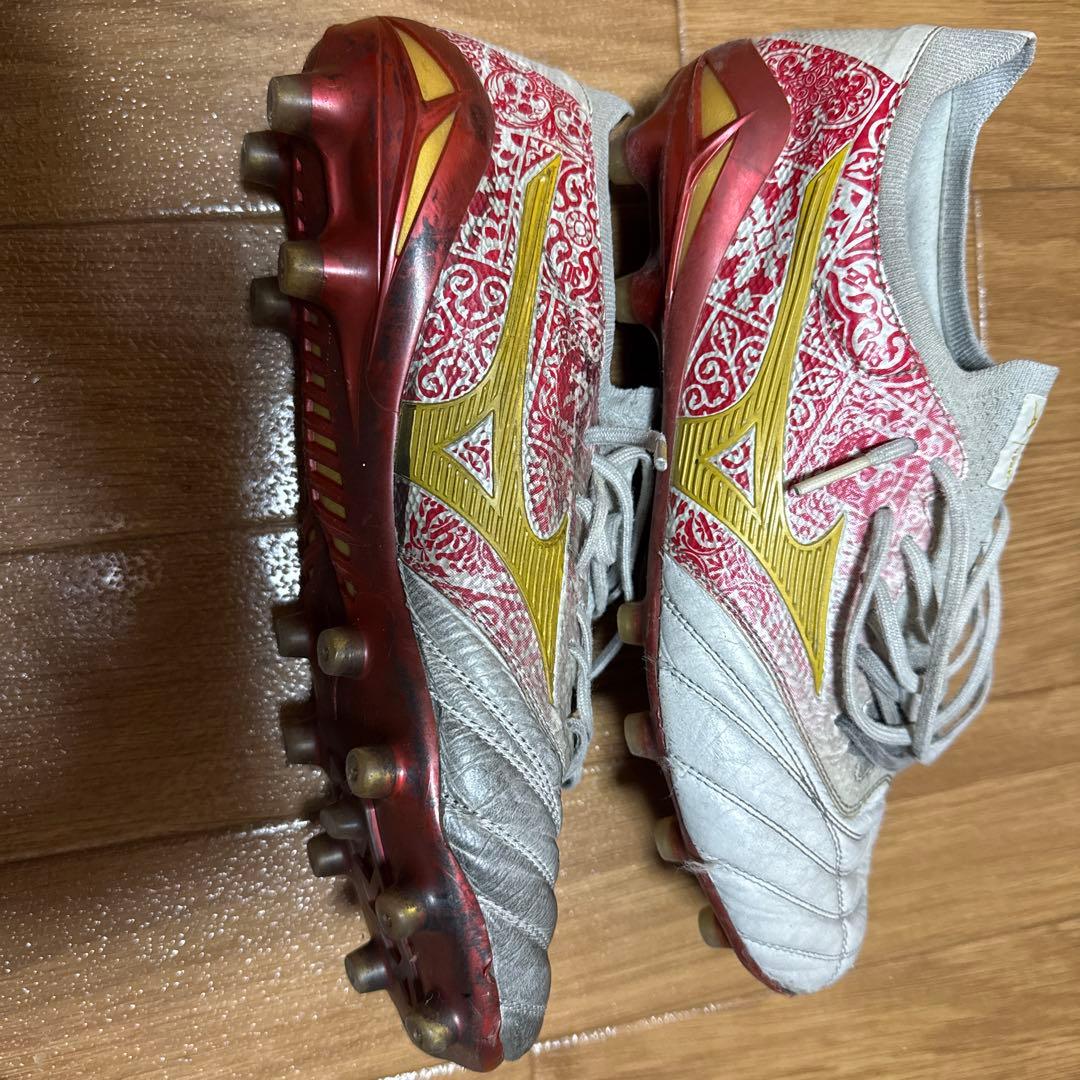 Mizuno モレリアネオ4βセルヒオ・ラモス限定カラー