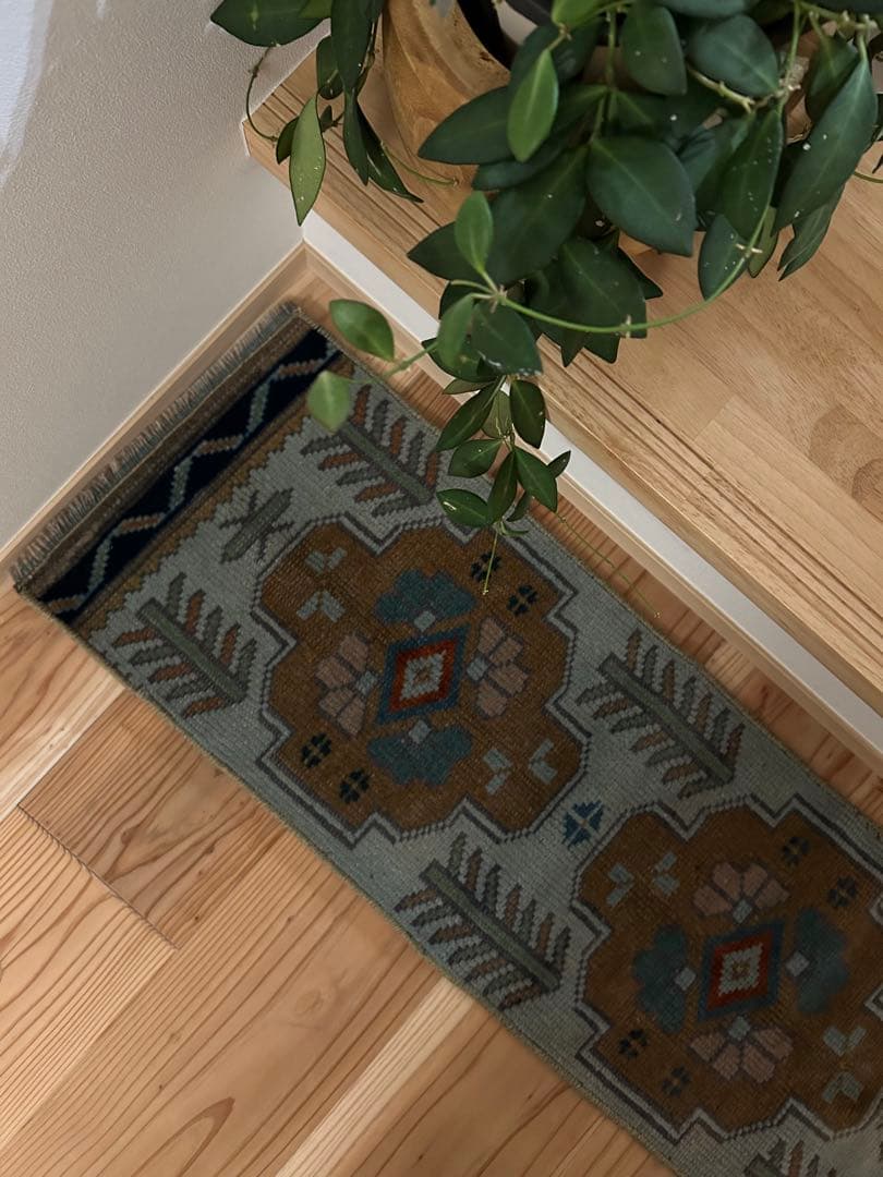 ヴィンテージ　トライバルラグ