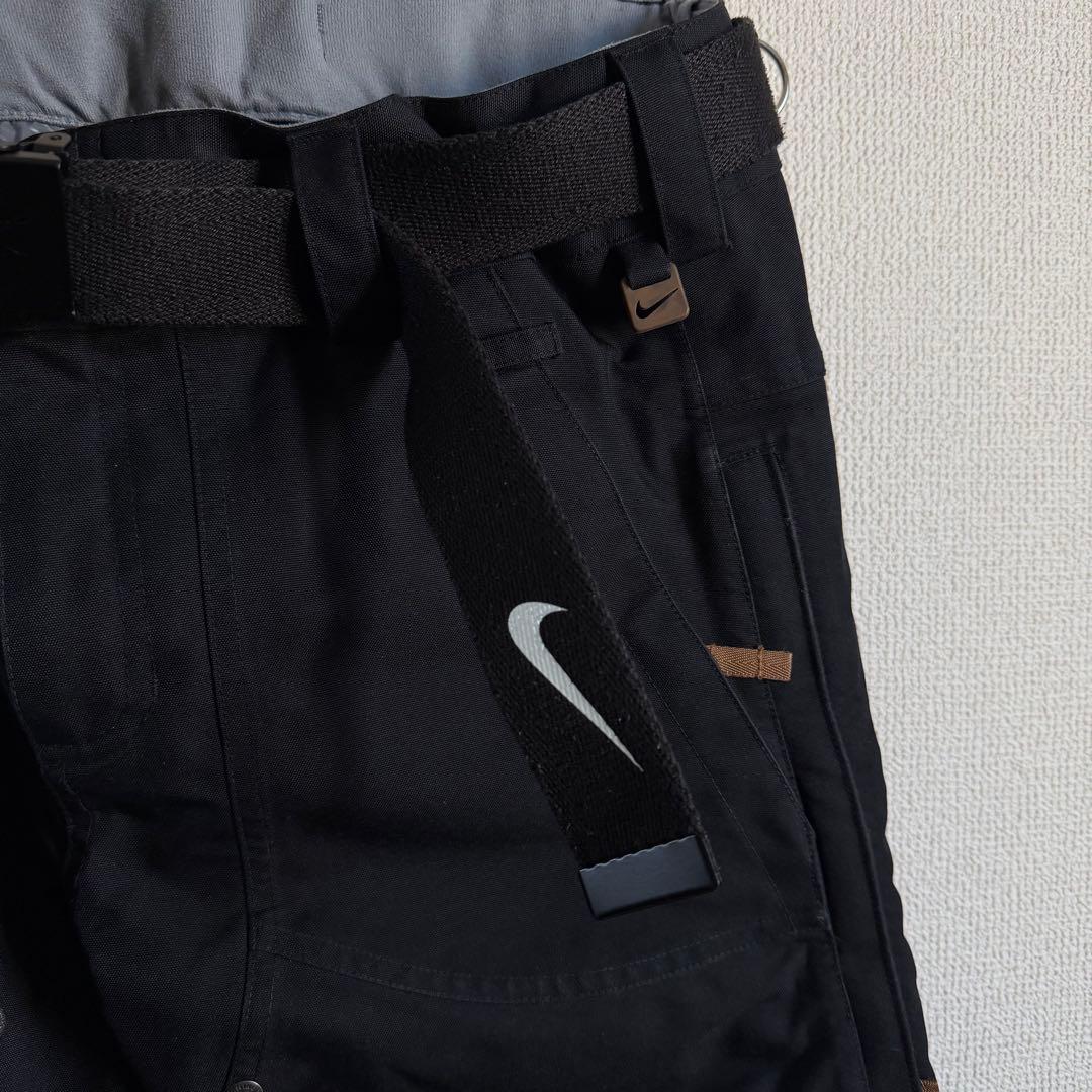 NIKE SB スノボウェア　スノボパンツ