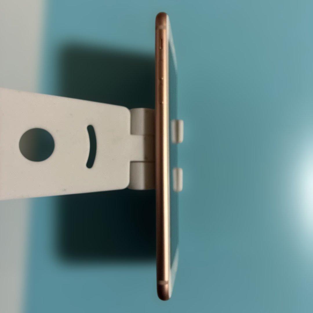 スマートフォン本体 iPhone 8 Plus 64GB