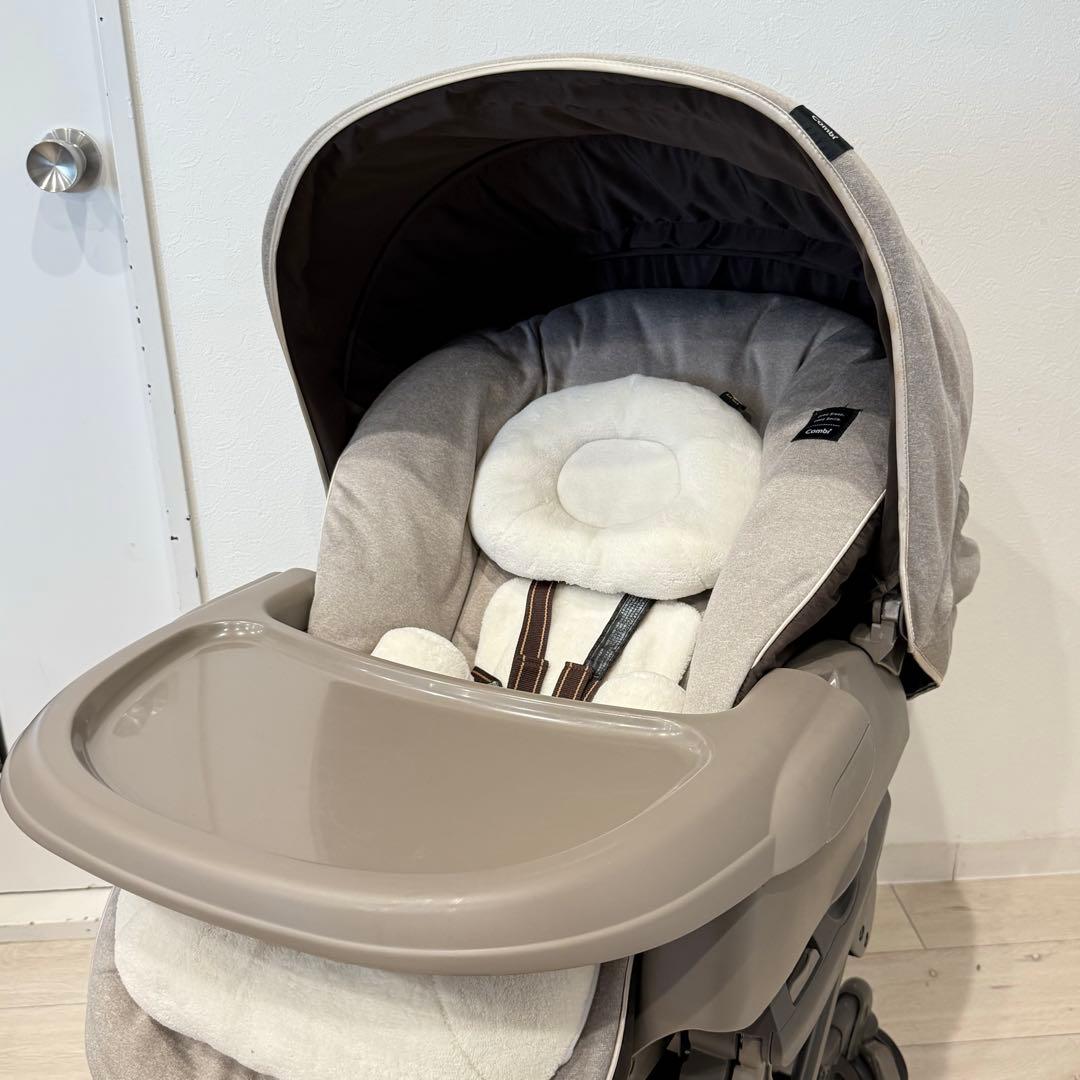 Combi コンビ ネムリラ AUTO SWING BEDi ベージュ