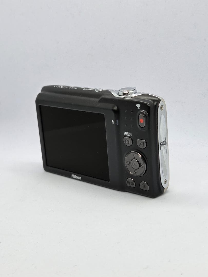 【美品・スマホ転送OK】ニコン NIKON COOLPIX S3100 シルバー