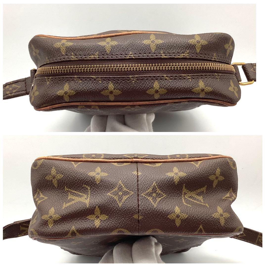 ルイ・ヴィトン　モノグラム　プチマルソー　ショルダーバッグ　メンズ　レディース