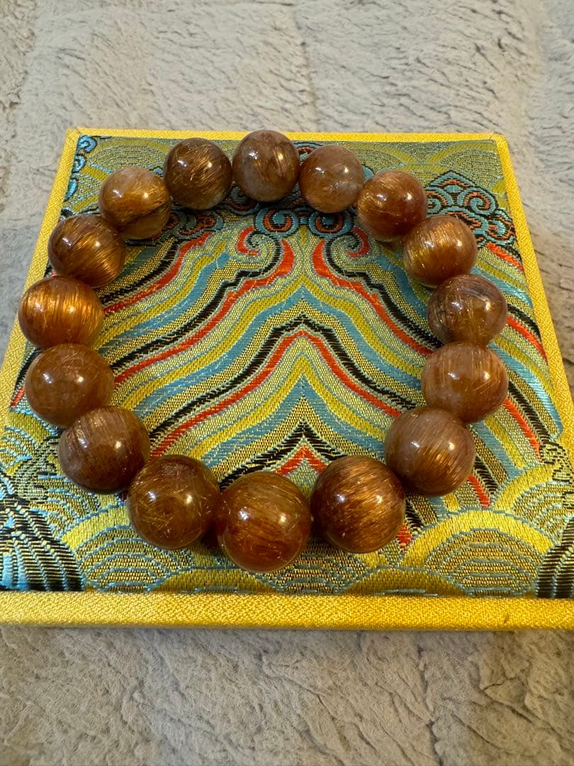 【貴重】　ルチルクォーツ（コッパールチルキャッツアイ）お値下げ中