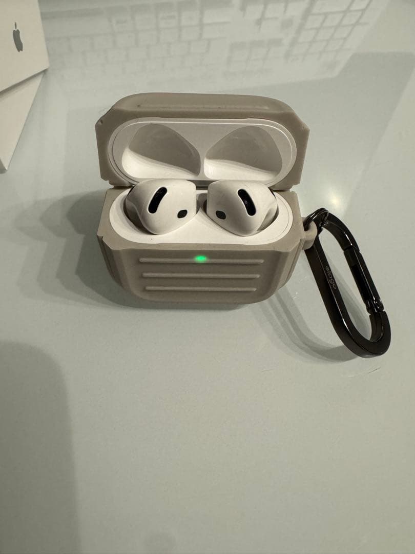AirPods4 アクティブノイズキャセリング対応　ケースおまけ付