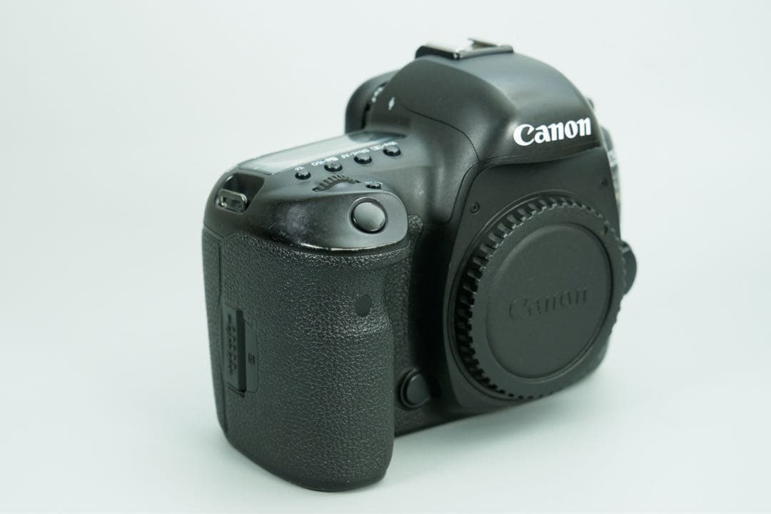 KURUMA【ジャンク品】Canon EOS 5D MarkⅣ 本体