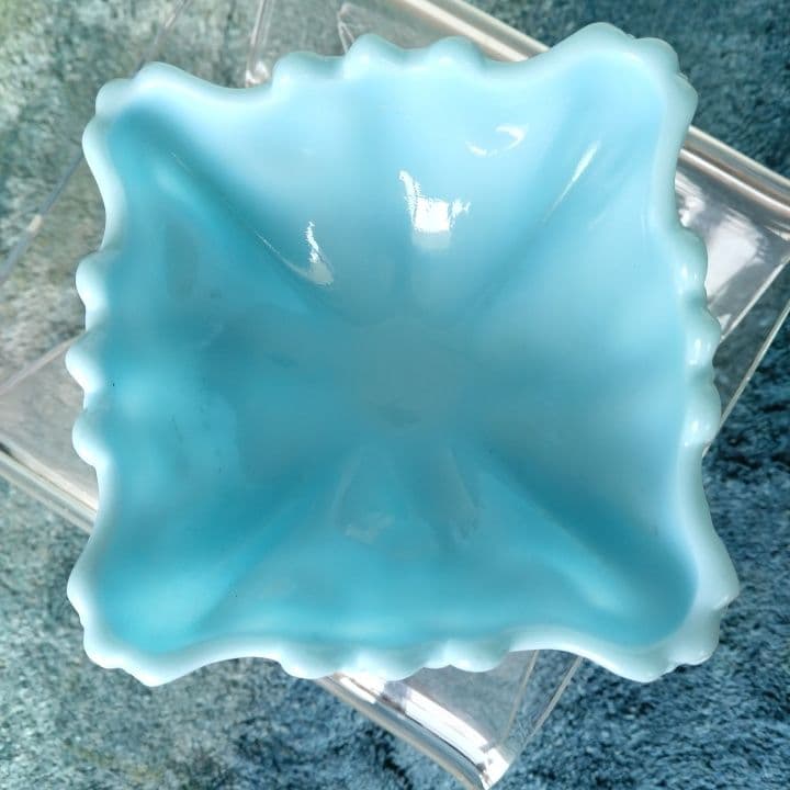 アンティーク ティファニーブルーコンポート⭐︎ミルクガラス ⭐︎ファイヤーキング