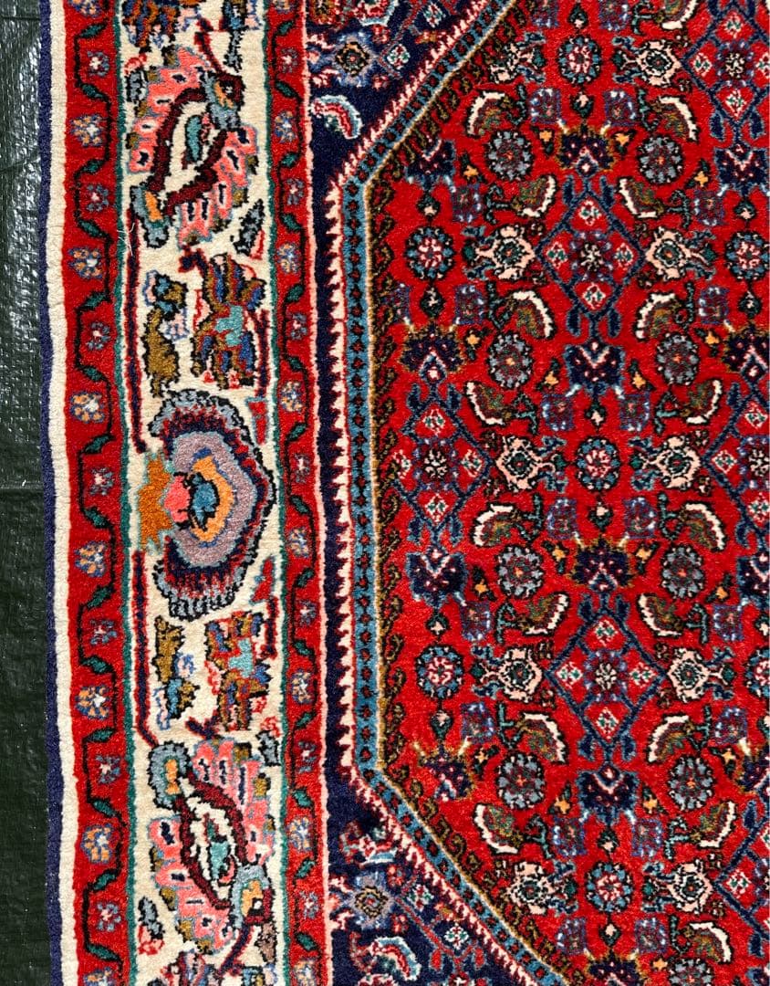 手織りペルシア絨毯　ビジャー産　サイズ約167x118cm ウール100%