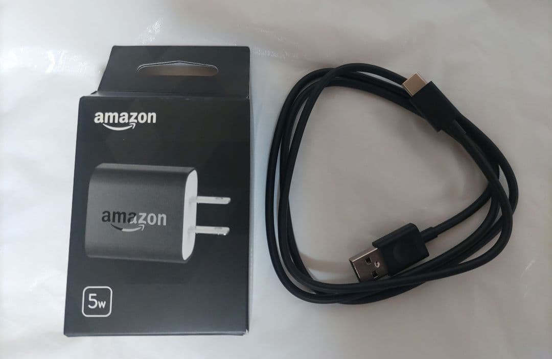 Amazon Fire HD 10第11世代 64GB キーボードケース込み