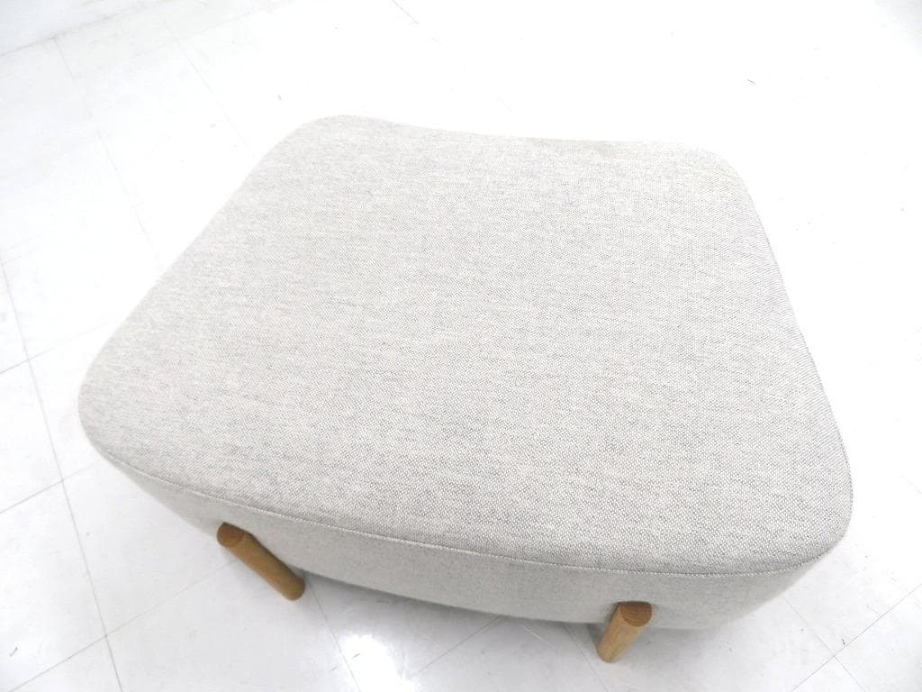 展示品　カリモク　ドラドラ　北欧　オーク材　ソファ　オットマン　スツール