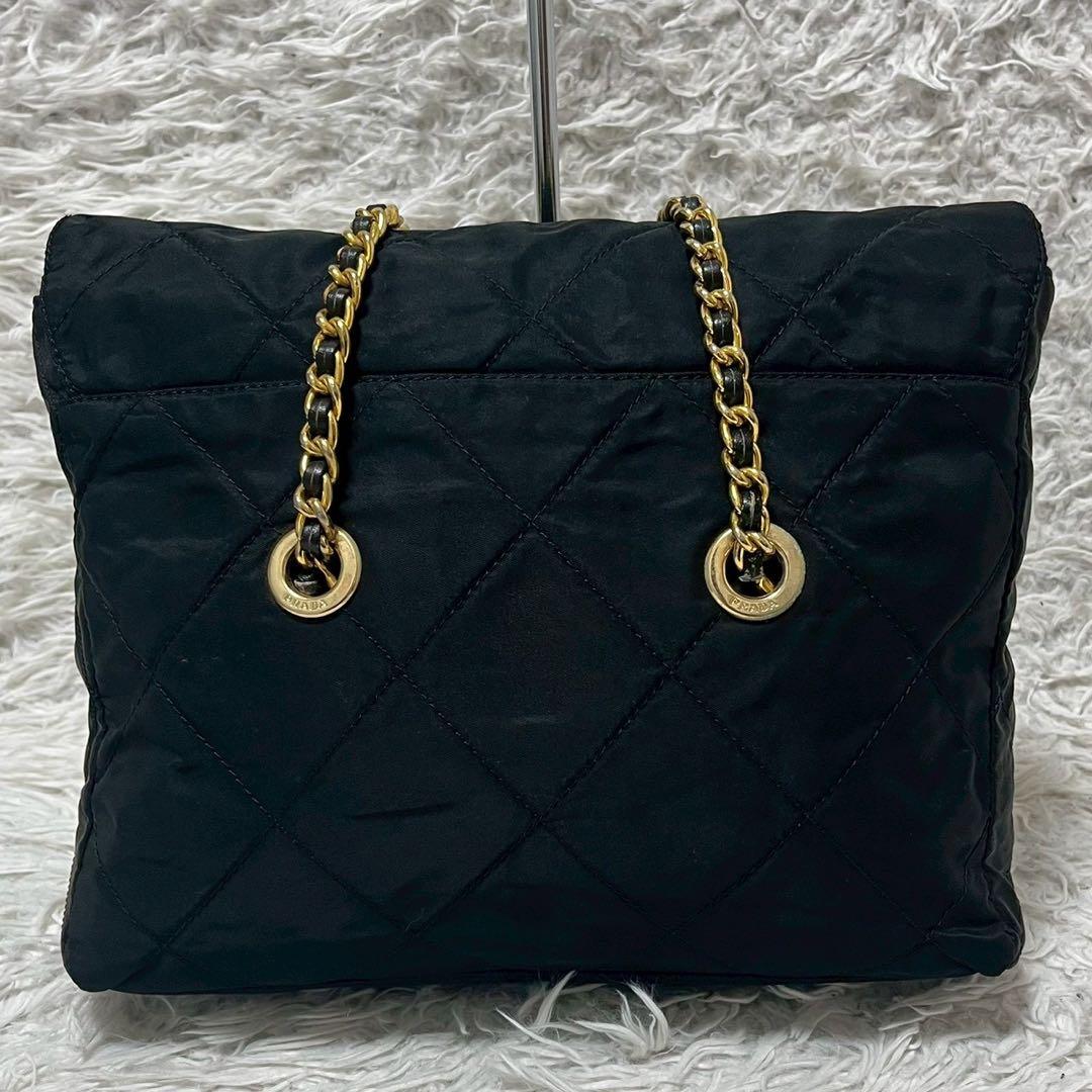 希少✨PRADA キルティング　チェーンショルダーバッグ　三角ロゴ　ブラック