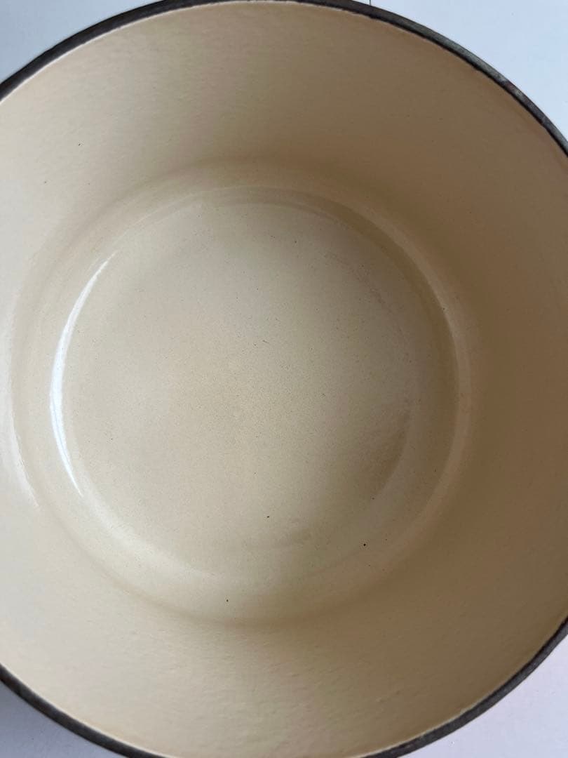 廃盤　クーザンス 両手鍋　20cm レンガ色