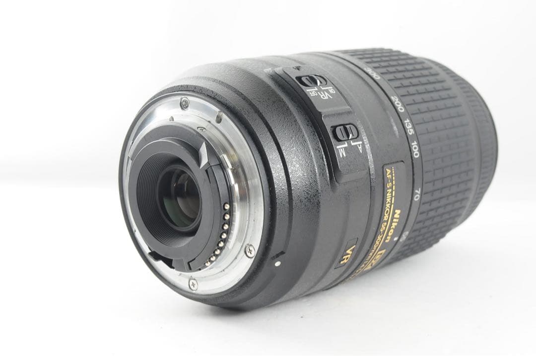 ❤️超望遠❤️手ぶれ補正❤️Nikon AF-S 55-300mm VR