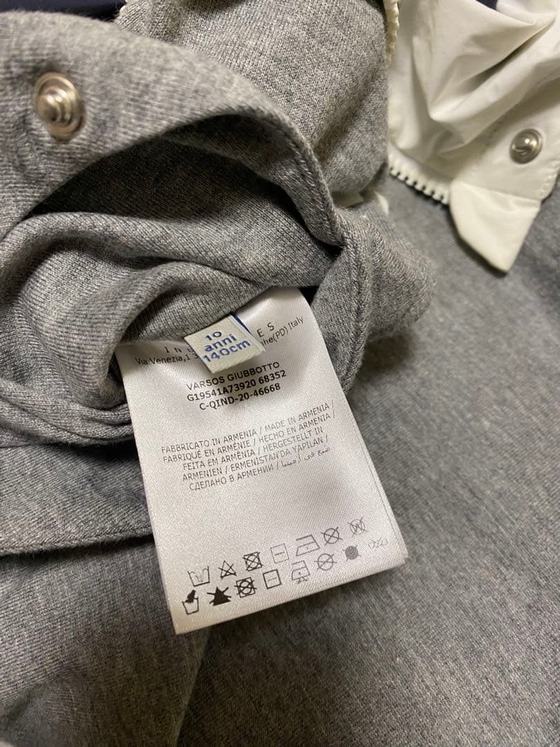 月末価格【美品】MONCLER キッズ フード付ジャケット リバーシブル