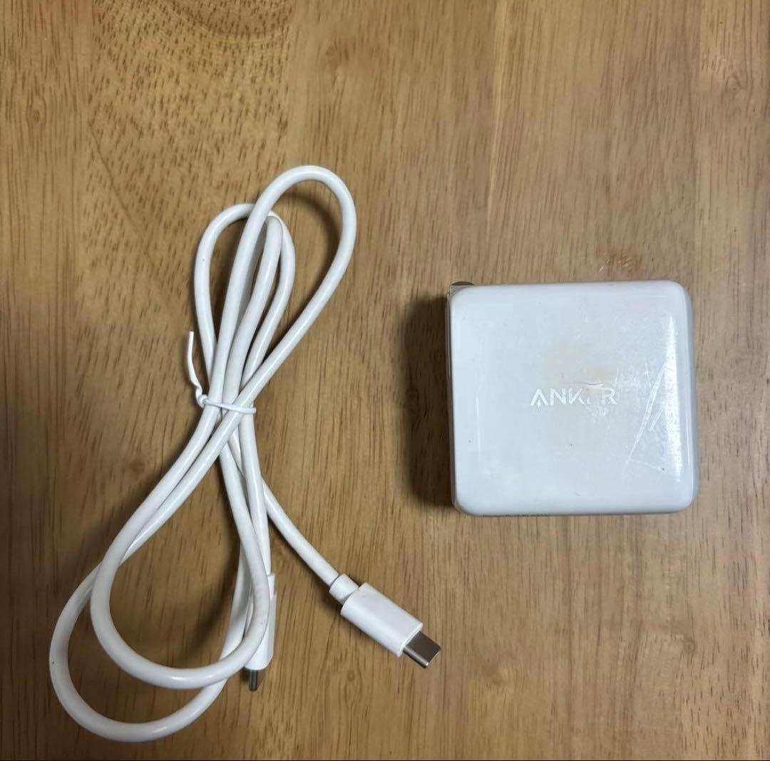 プロジェクター　anker NEBULA Vega portable 中古品