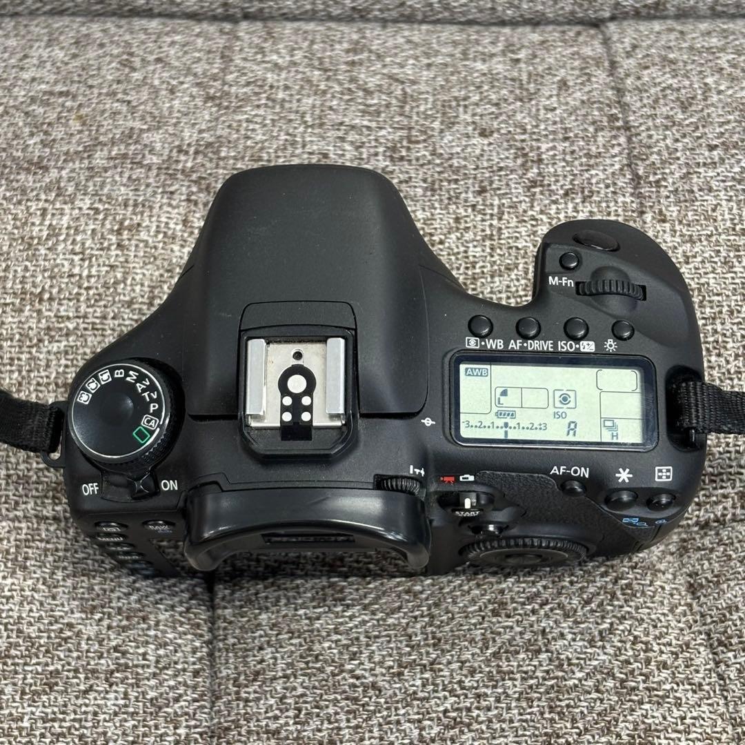■ Canon キヤノン EOS 7D デジタル一眼レフカメラ ボディ