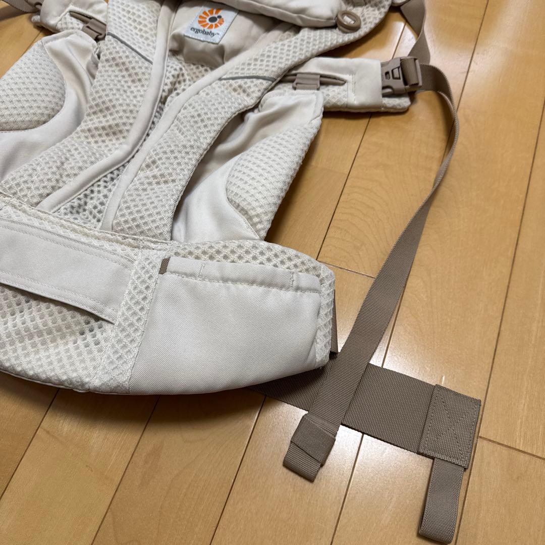 エルゴベビー　ナチュラルベージュ　抱っこ紐