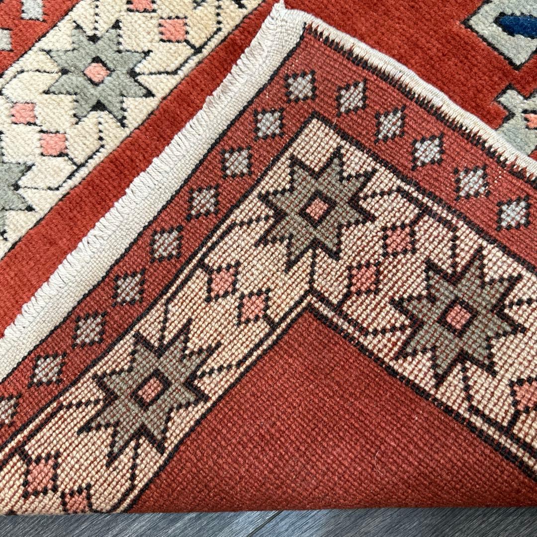 82x103cmモロッコ絨毯ヴィンテージ ラグ