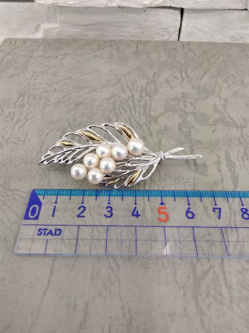 SV/K18あこや真珠ブローチ　　中古品