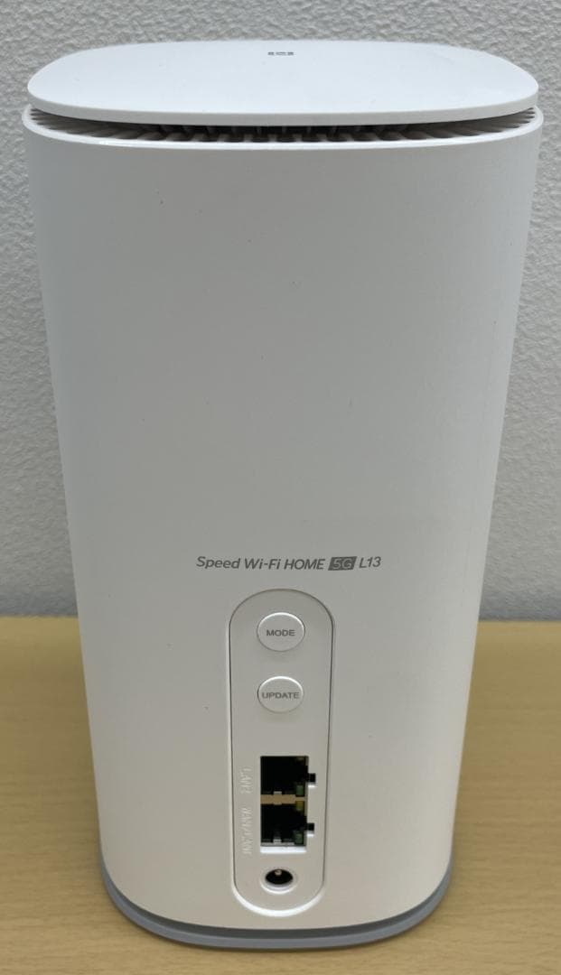 Speed Wi-Fi  5G L13 ホワイトホームルーター【中古】