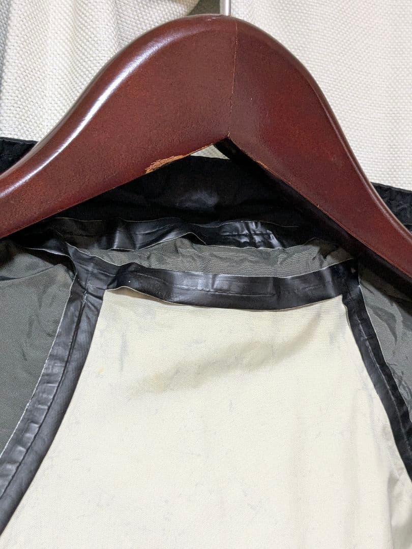 プラダスポーツ　リバーシブルブルゾン