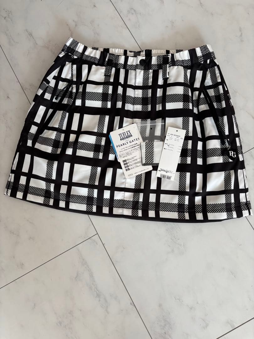 パーリーゲイツ　裏地付きスカート・サンバイザー