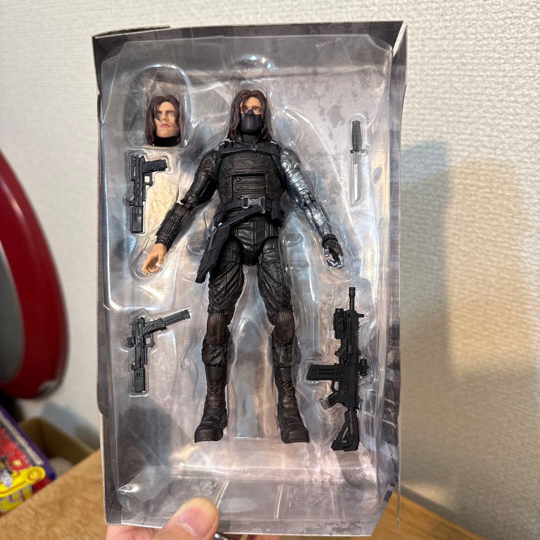 MARVEL LEGENDS ウィンターソルジャー/ML バッキー