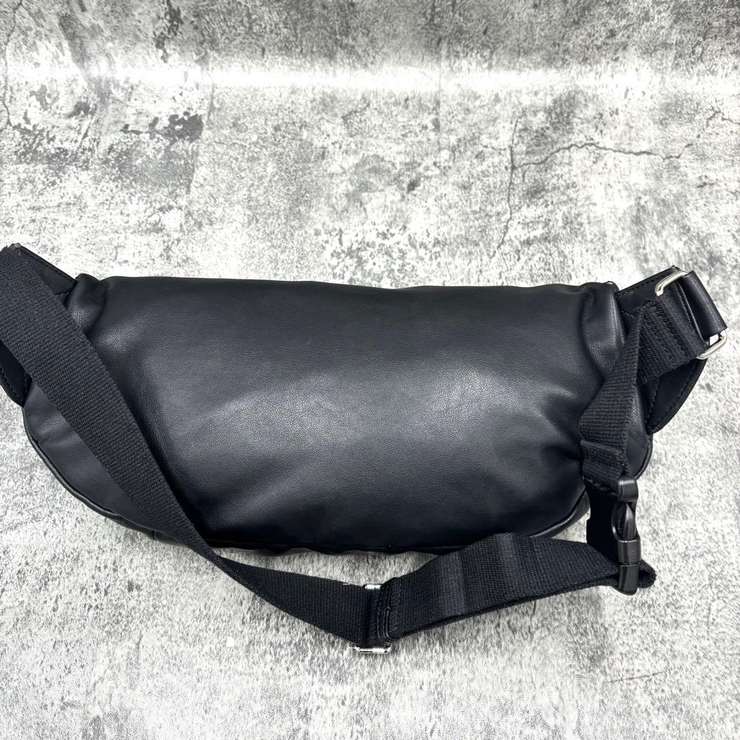 ✨️未使用級✨A.P.C. アーペーセー ボディバッグ ウエストバッグ レザー