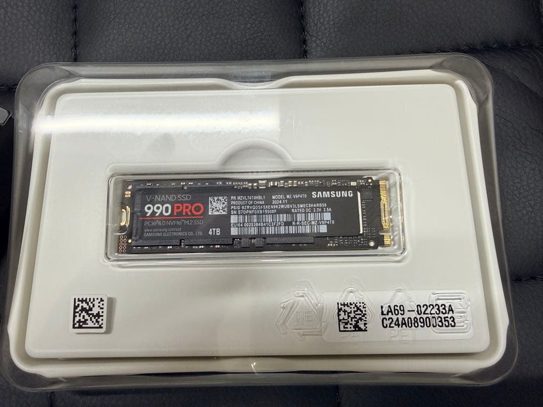 Samsung 990 PRO 4TB SSD 中古品