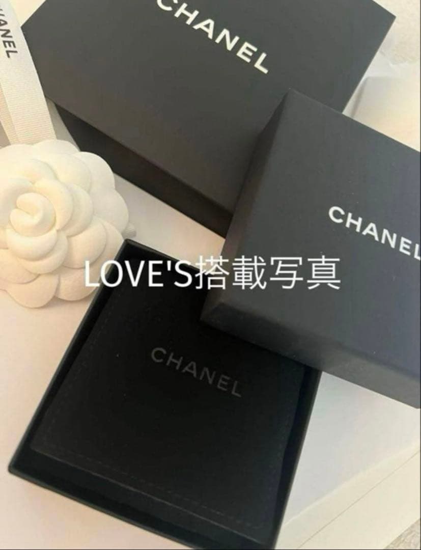 CHANEL 新品未使用　ブローチ