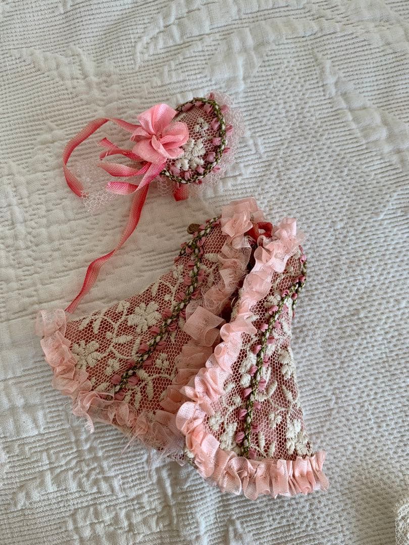 専用ページになります※ロココプレゼンテーションボックスミニョネットビスクドール