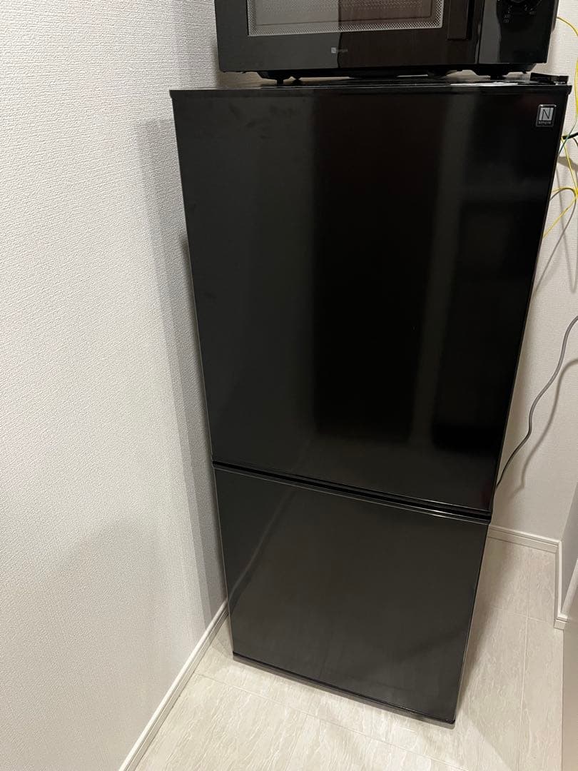 ブラック冷蔵庫 下冷凍・上冷蔵