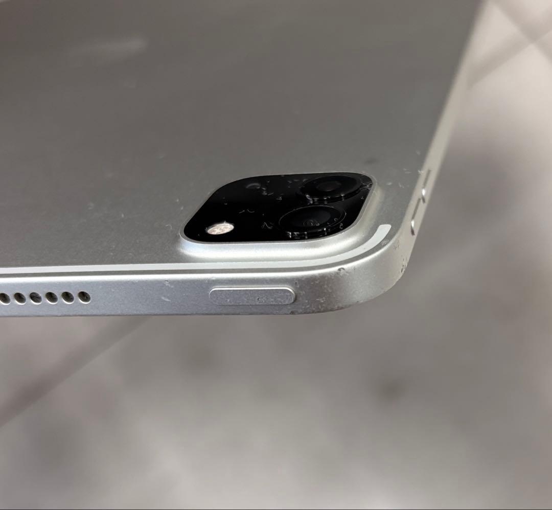 iPad Pro 12.9第6世代Wi-Fi 128GB