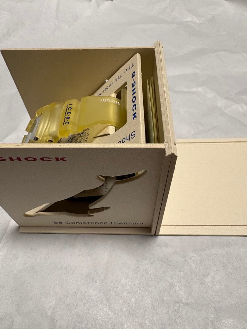 時計 CASIO G-SHOCK DW-9200K-2BT