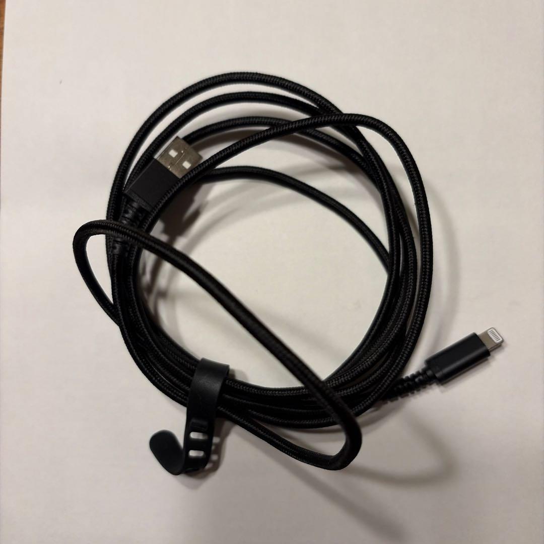 値下げApple iPhone 13本体　ライトニングケーブル付き