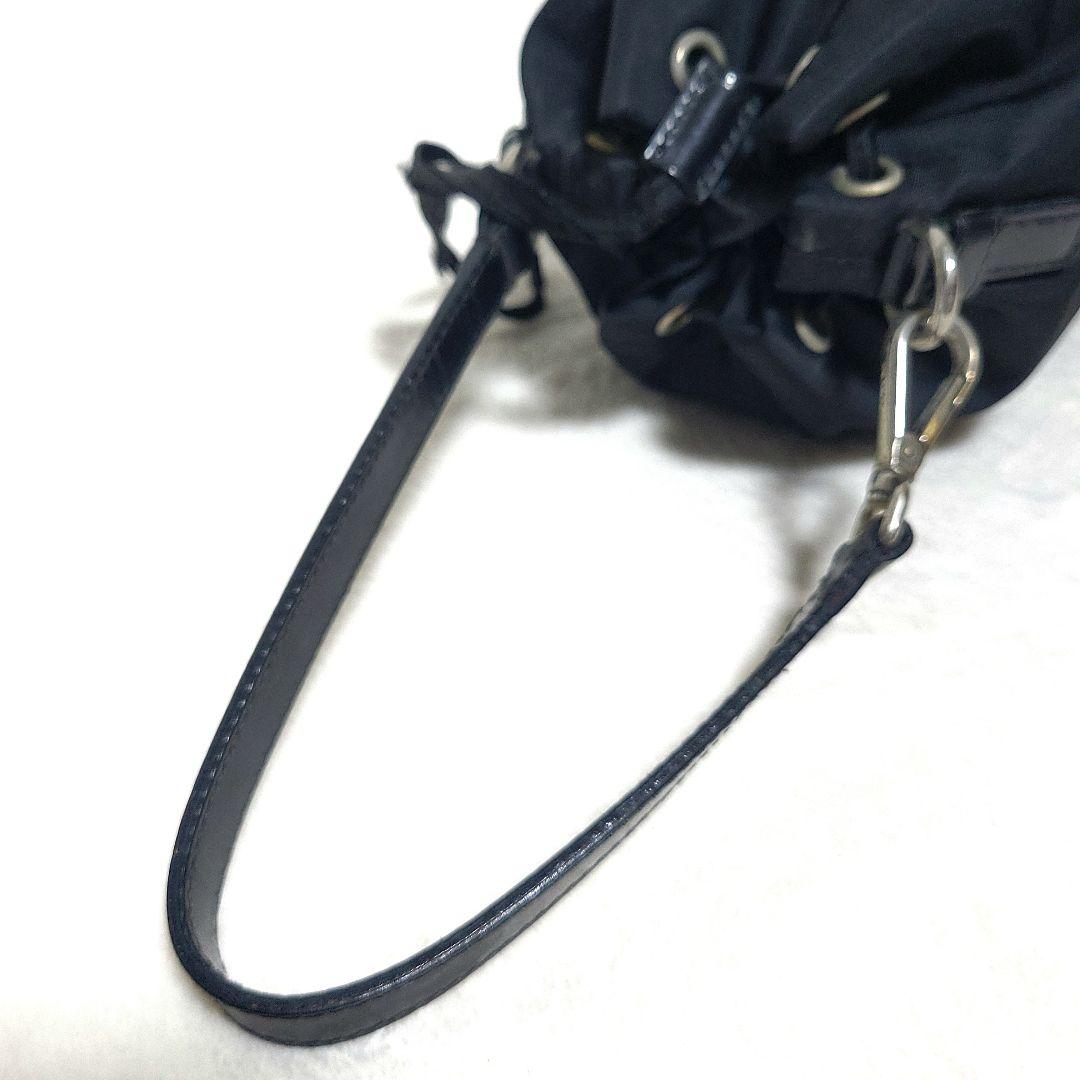 【瑠衣@緊急のメッセージ以外は不要です】さん専用✨PRADA　ハンドバッグ 巾着