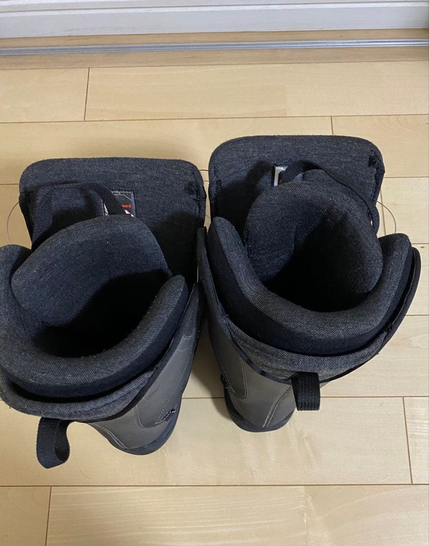 キスマーク　BOAシステム ブラック スノーボードブーツ　25.0cm ②