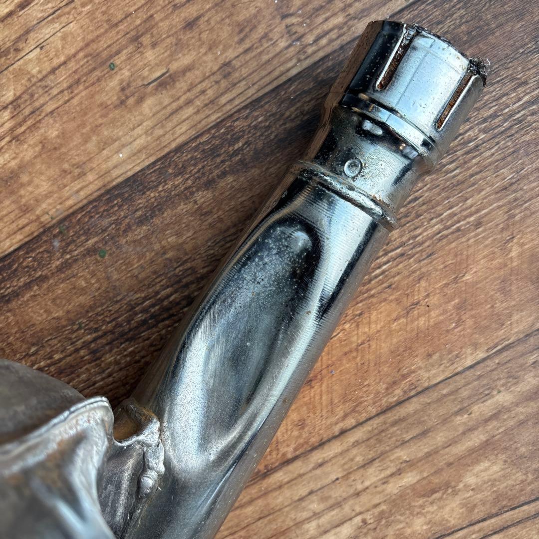 SR400 マフラー　3GW-14711 凹みあり