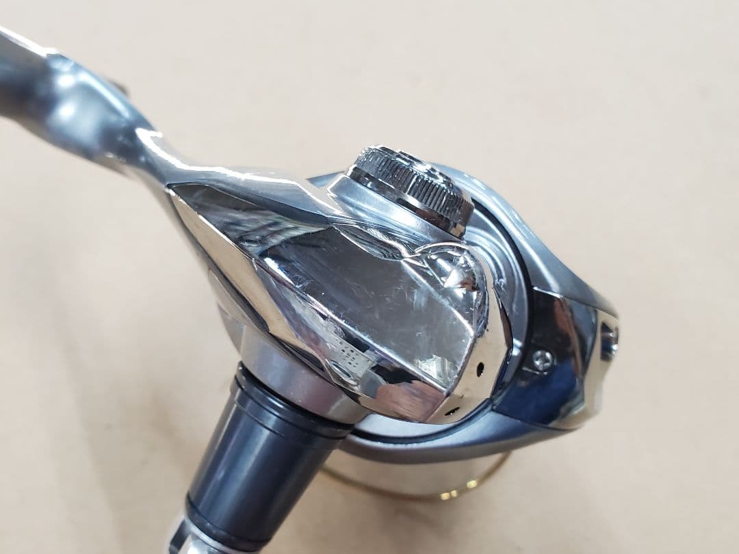 シマノ 11 ツインパワー C3000HG