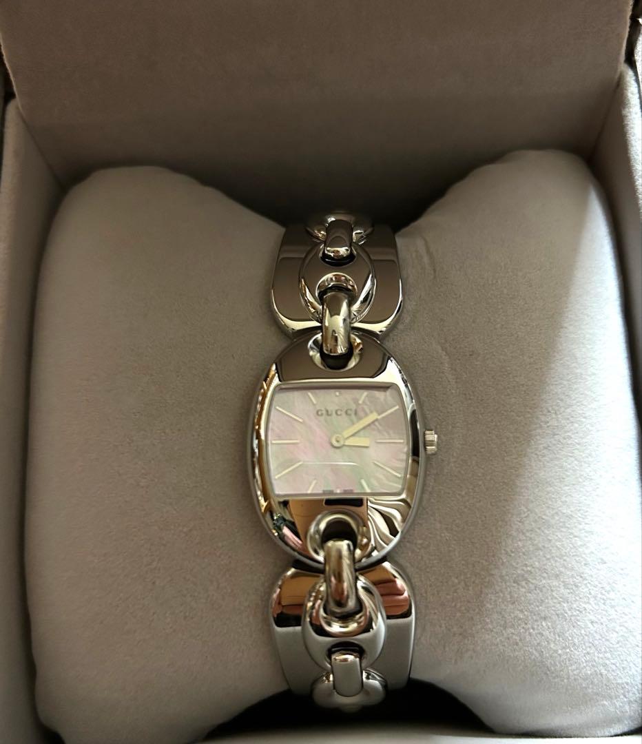 GUCCI 腕時計　レディース　美品