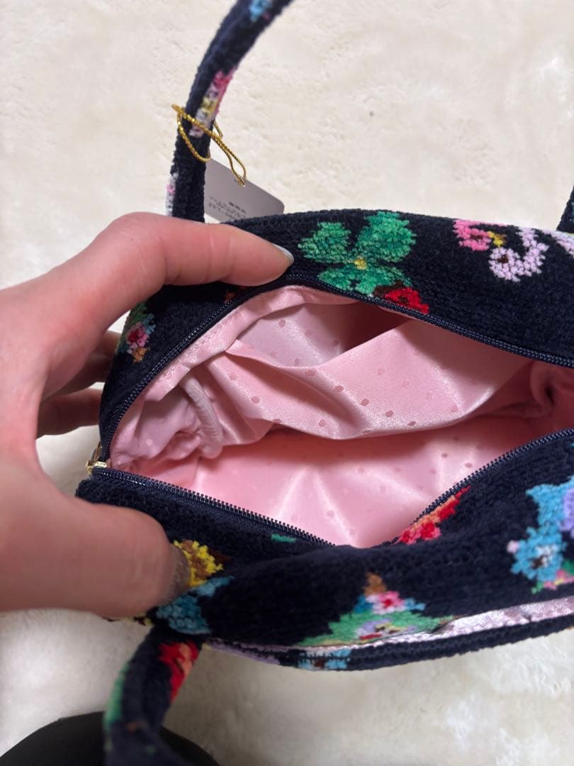 FEILER 神崎恵さん×フェイラー　ファンキーフォーチュン　ミニキューブバッグ