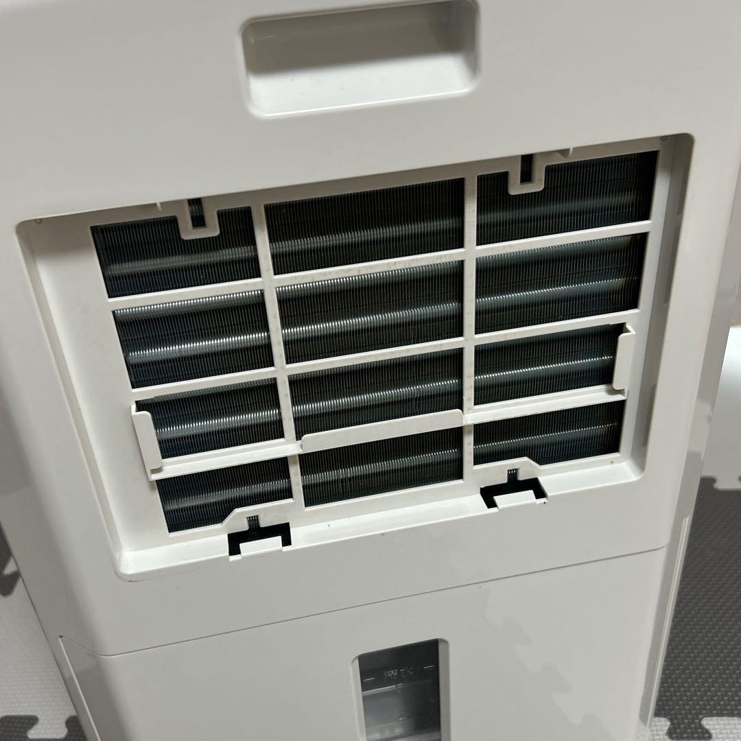 【美品】2021年製　コロナ　冷風除湿機 ホワイト CDM-1021 高年式